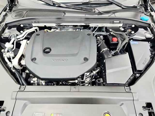 Certified 2023 Volvo S90 B6 Plus w/ Protection Package Premier image 34