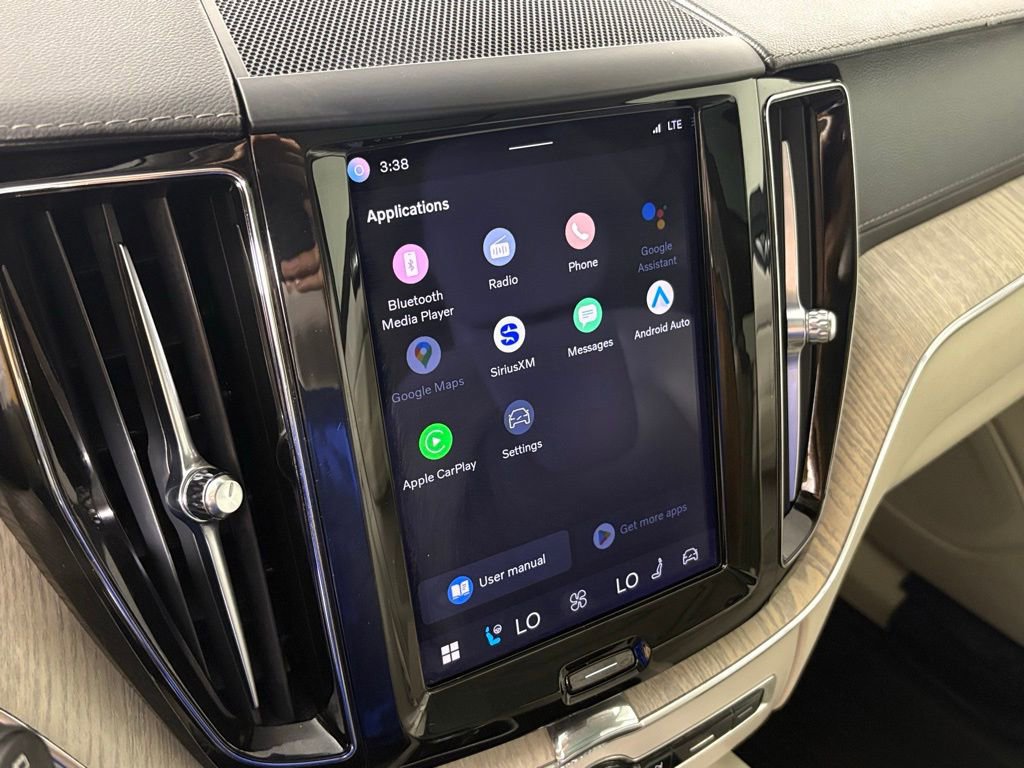 Used 2022 Volvo XC60 B6 Inscription w/ Advanced Package image 26