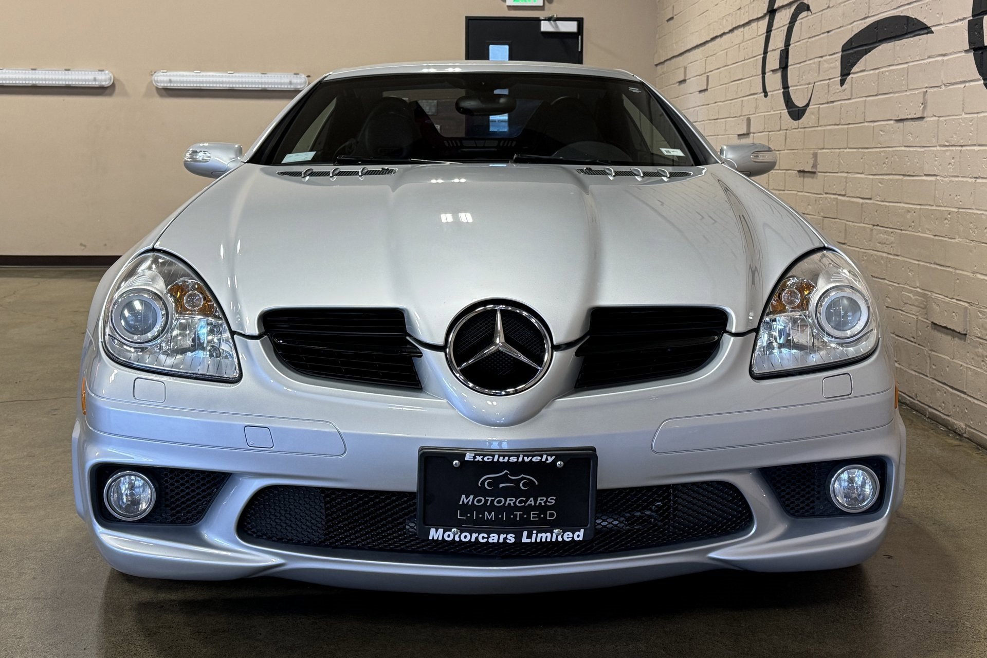 Used 2005 Mercedes-Benz SLK 55 AMG image 14