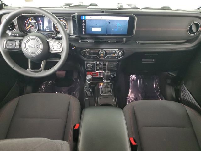 Used 2026 Jeep Gladiator Rubicon AWD/4WD image 16