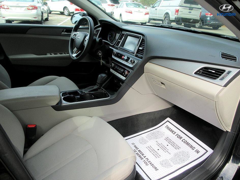 Used 2018 Hyundai Sonata SE image 21