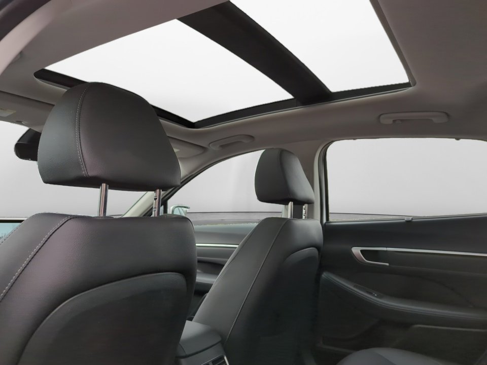 Certified 2025 Hyundai Sonata Limited image 16