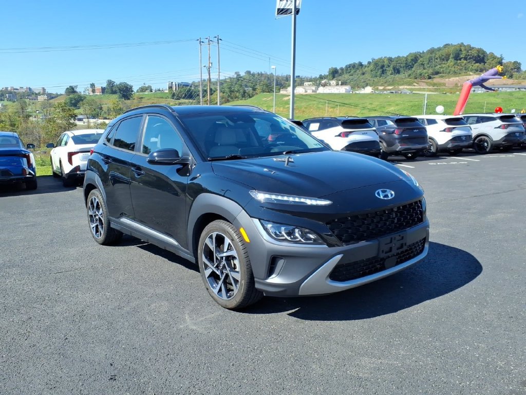 Used 2023 Hyundai Kona Limited w/ Cargo Package AWD/4WD image 6