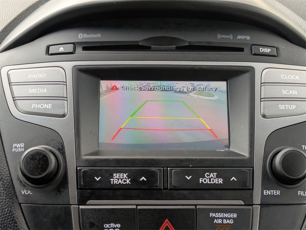 Used 2015 Hyundai Tucson SE image 25