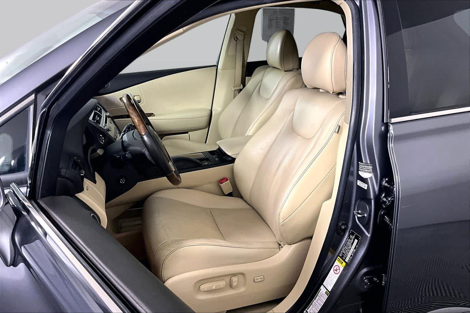 Used 2013 Lexus RX 350 FWD w/ Navigation Pkg image 7