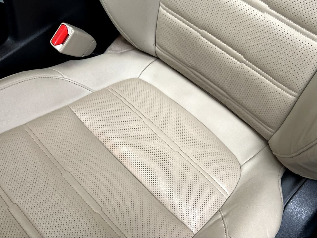 Used 2017 Honda CR-V Touring image 41