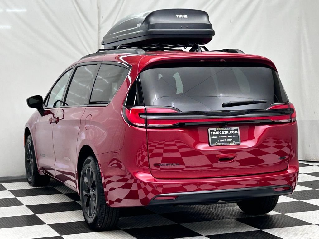 New 2026 Chrysler Pacifica Select AWD/4WD image 5
