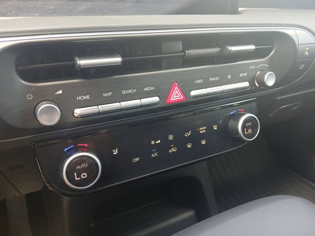 Used 2026 Hyundai Palisade SEL FWD image 18