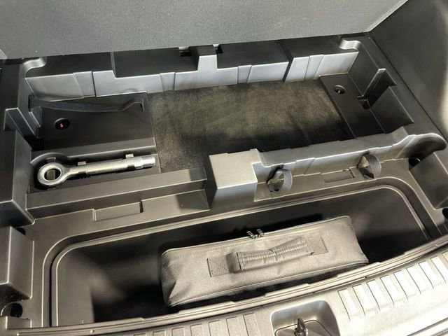 Used 2024 Chevrolet Blazer EV RS RWD image 26