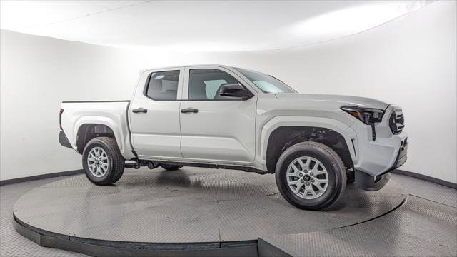 Used 2025 Toyota Tacoma SR RWD image 11