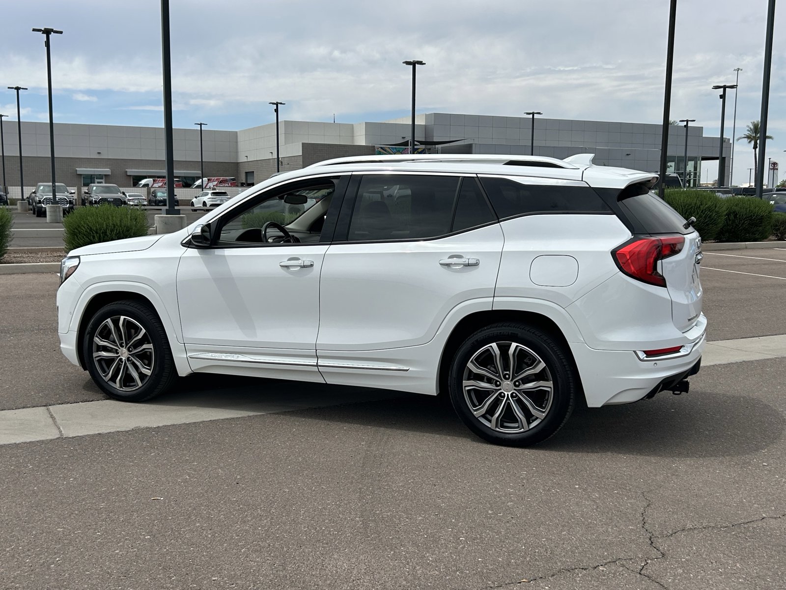 Used 2018 GMC Terrain Denali w/ Advanced Safety Package image 3