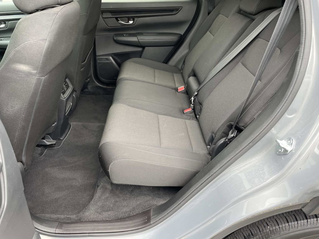 Used 2024 Honda CR-V EX image 11