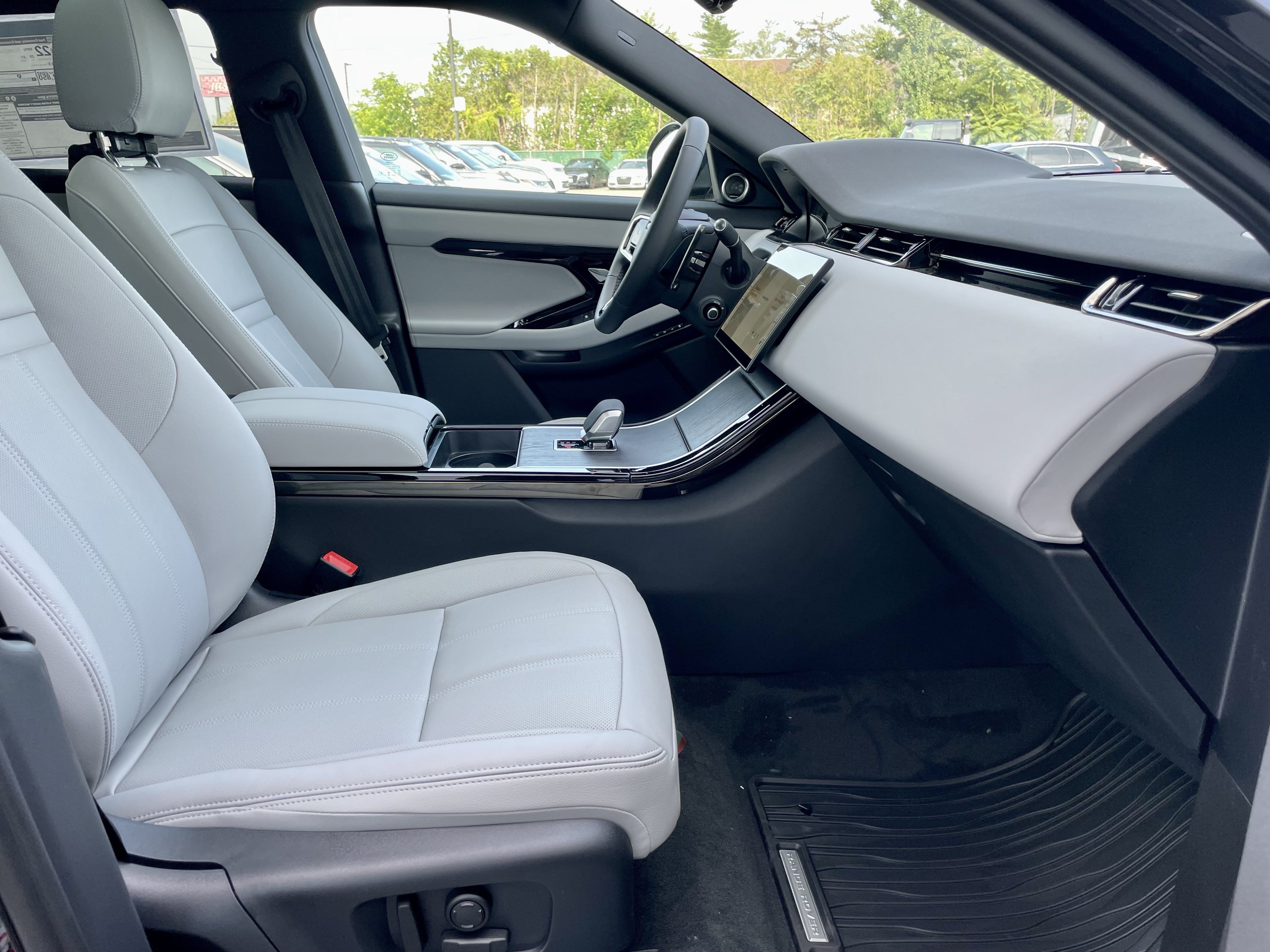 New 2026 Land Rover Range Rover Evoque S AWD/4WD image 15