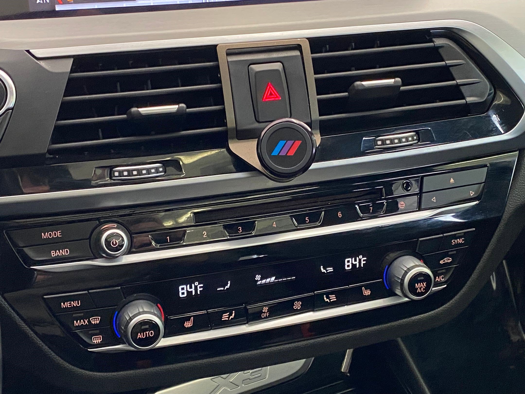 Used 2018 BMW X3 xDrive30i w/ M Sport Package image 27