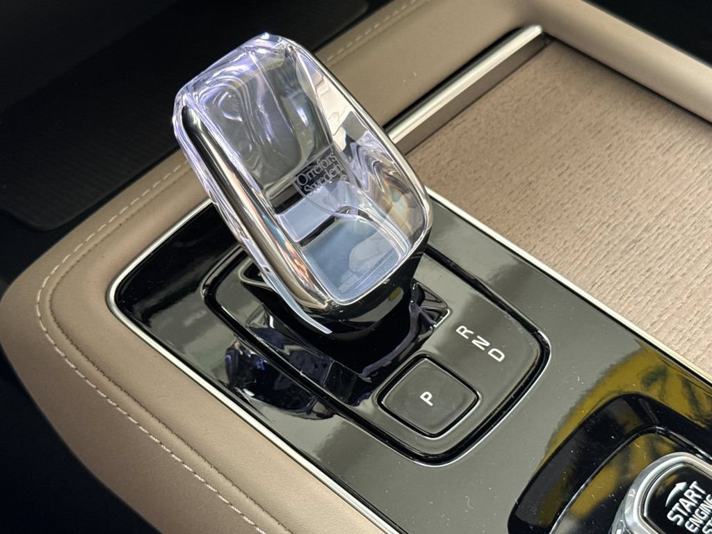 New 2026 Volvo XC90 T8 Plus AWD/4WD image 22