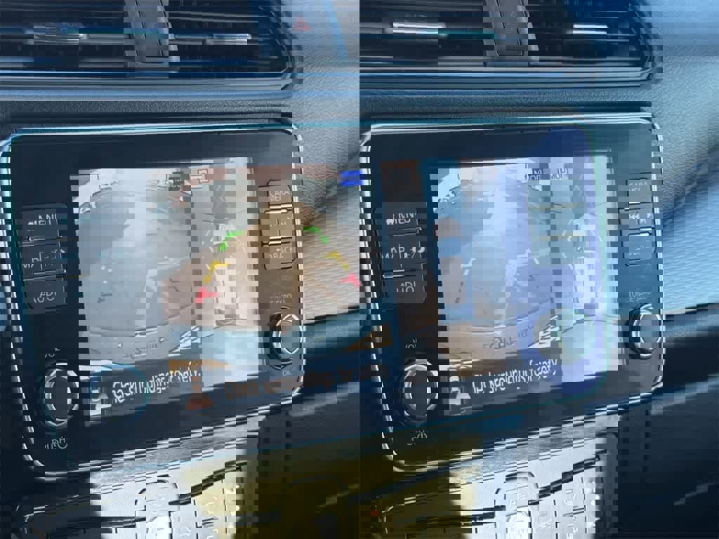 Used 2020 Nissan Leaf SV Plus w/ SV Plus Technology Package image 18