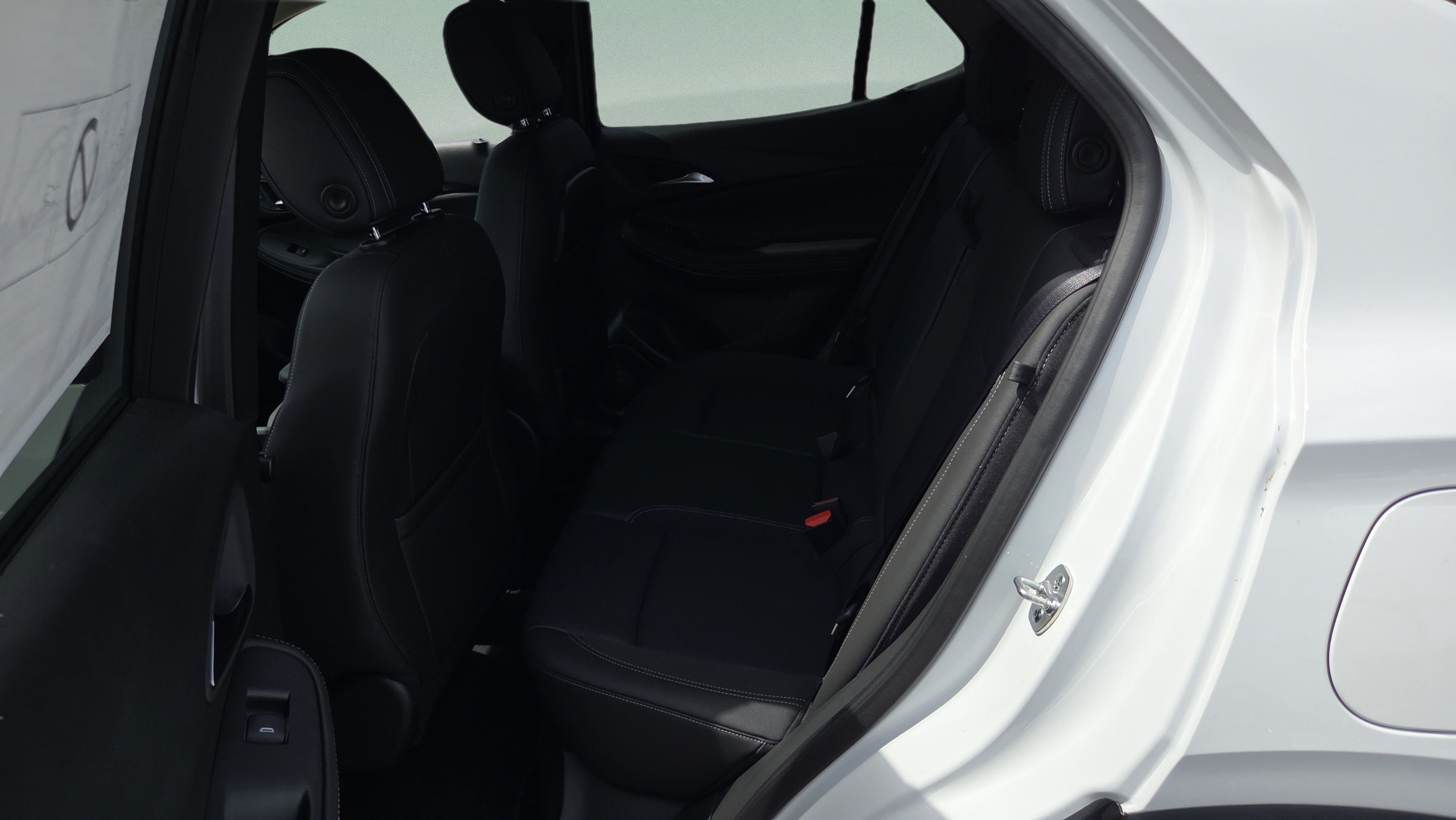 New 2026 Buick Encore GX Preferred w/ Advanced Technology Package FWD image 10