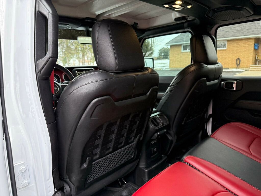 Used 2023 Jeep Wrangler Unlimited Rubicon 4xe image 40
