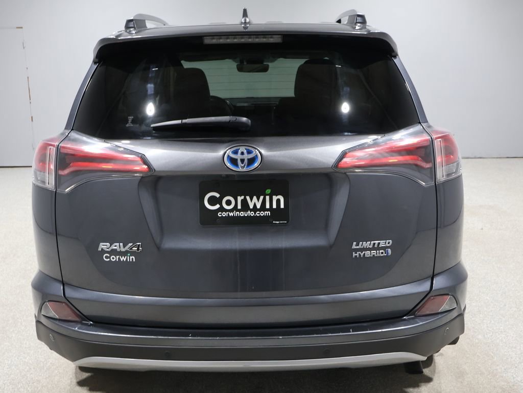 Used 2018 Toyota RAV4 Limited w/ Advanced Technology Package image 3