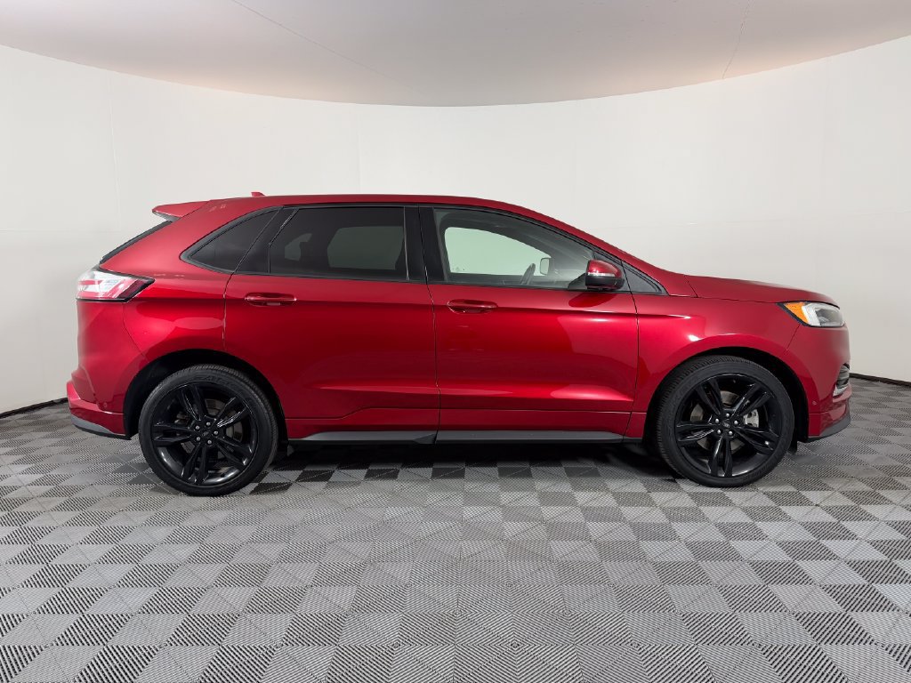 Used 2020 Ford Edge ST w/ Equipment Group 401A AWD/4WD image 2