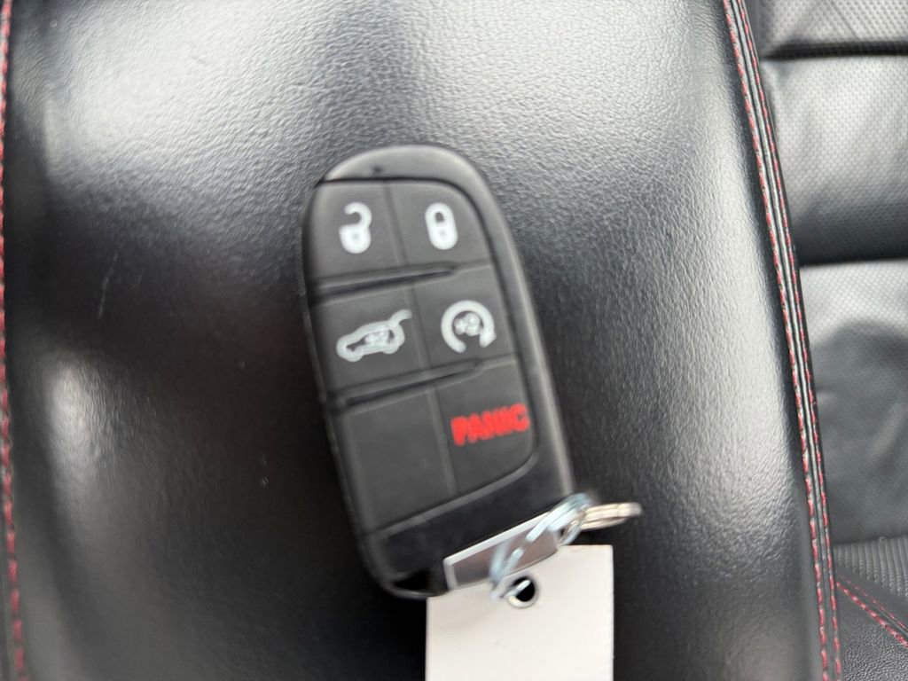 Used 2024 Dodge Durango GT image 31