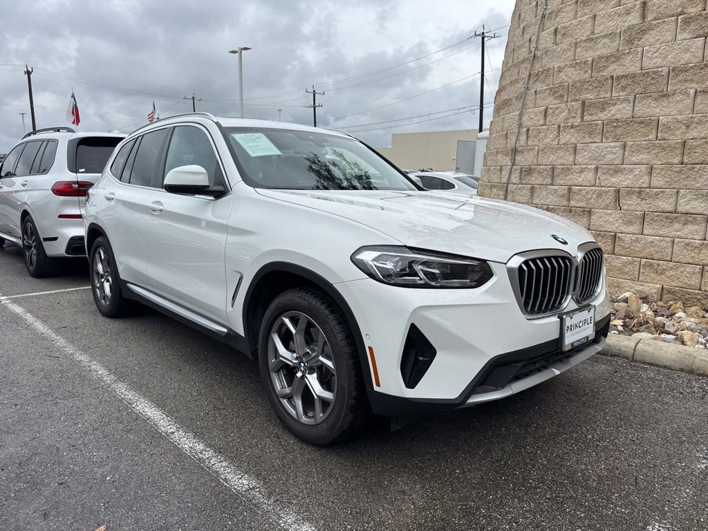 Certified 2024 BMW X3 xDrive30i w/ Premium Package w/ZPA AWD/4WD image 2
