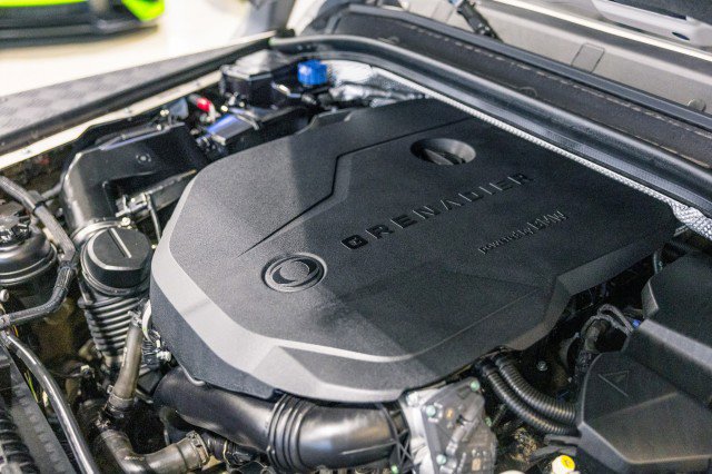 Used 2025 INEOS Grenadier image 11