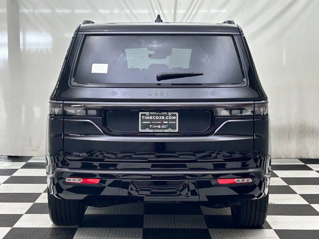 New 2026 Jeep Grand Wagoneer Limited w/ 8-Passenger Seating Package image 6