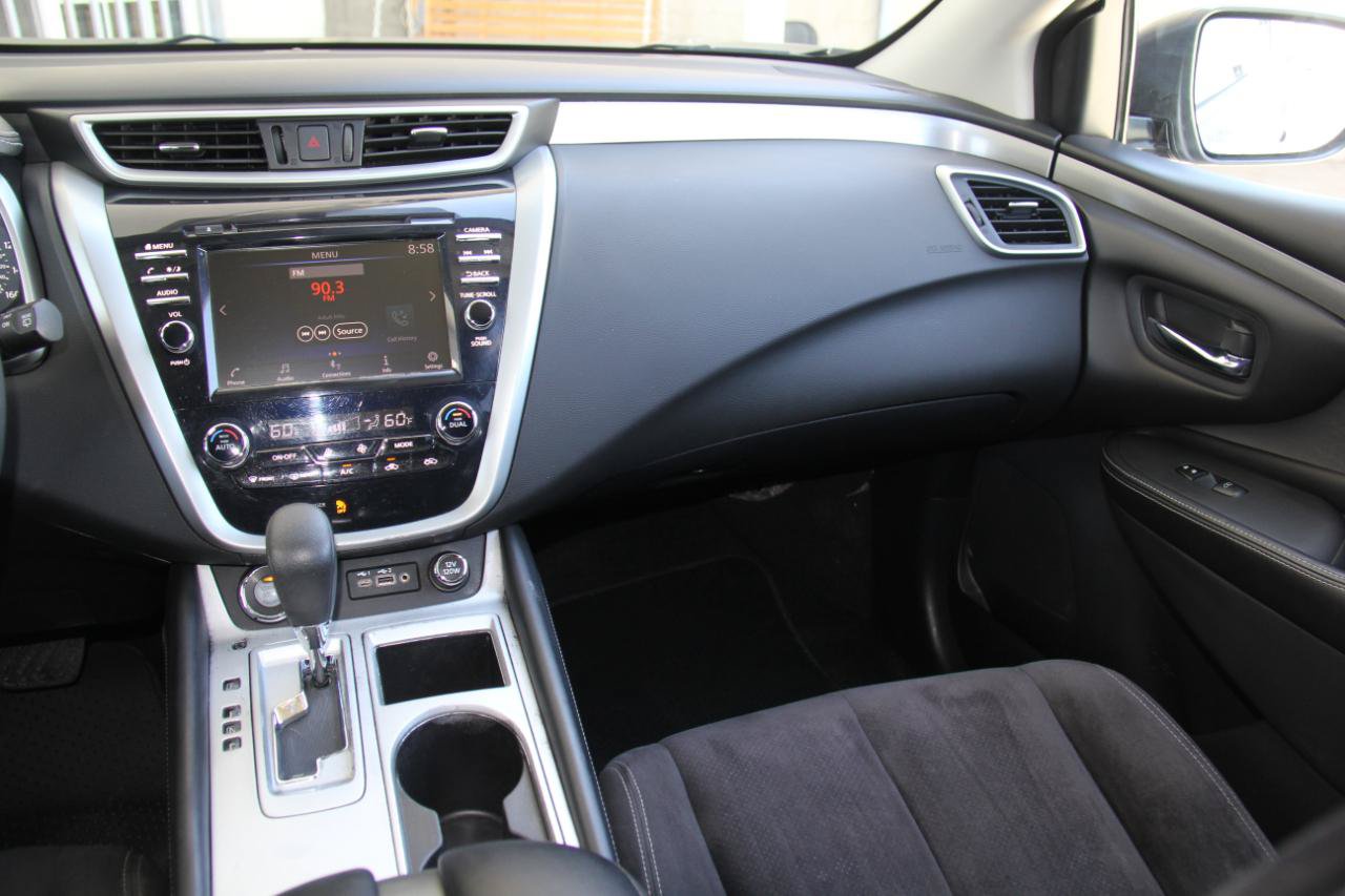 Used 2020 Nissan Murano S FWD image 10
