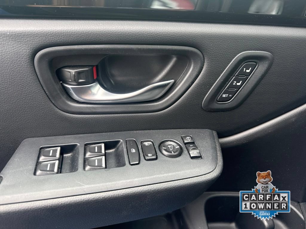 Certified 2024 Honda Pilot TrailSport image 25
