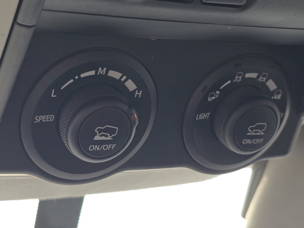 Used 2017 Toyota 4Runner TRD Off Road image 9