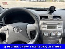 Used 2010 Toyota Camry FWD image 20