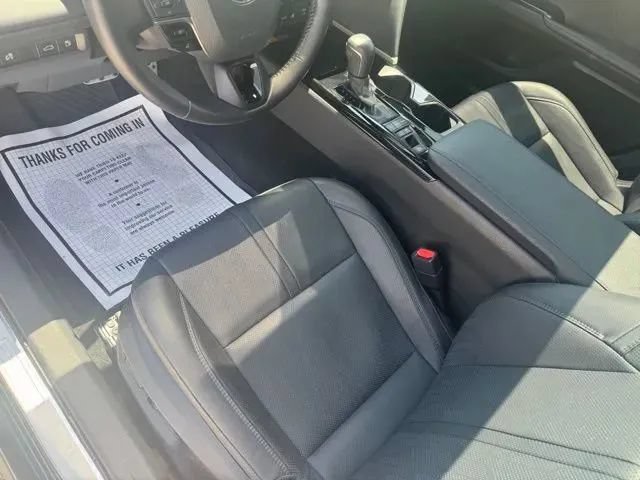 Used 2025 Toyota Camry XSE w/ Premium Package AWD/4WD image 10