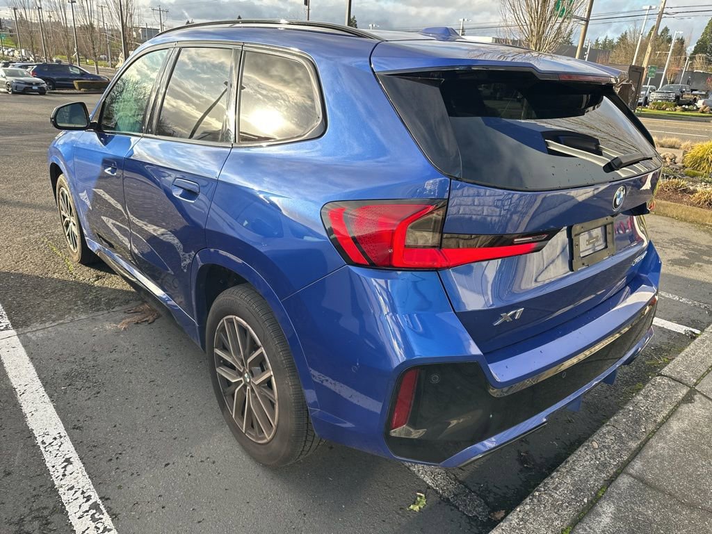 Used 2023 BMW X1 xDrive28i w/ Premium Package image 6