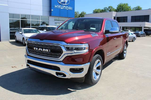 Used 2021 RAM 1500 Limited AWD/4WD image 1