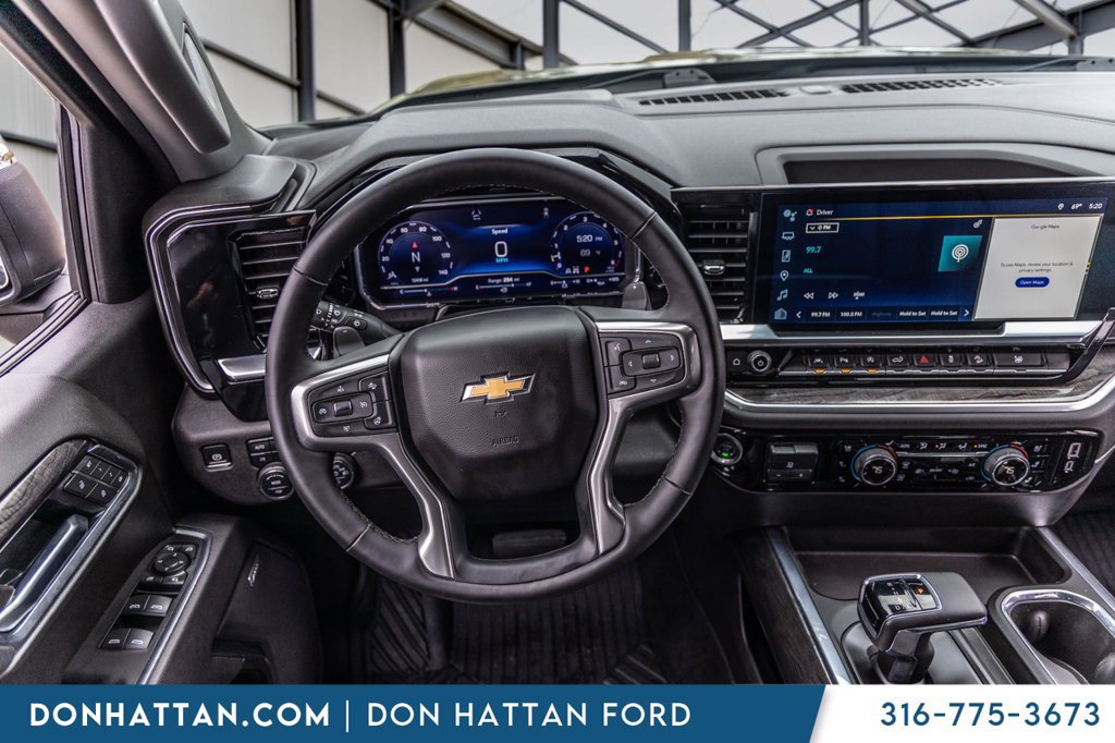 Used 2025 Chevrolet Silverado 1500 LTZ AWD/4WD image 6