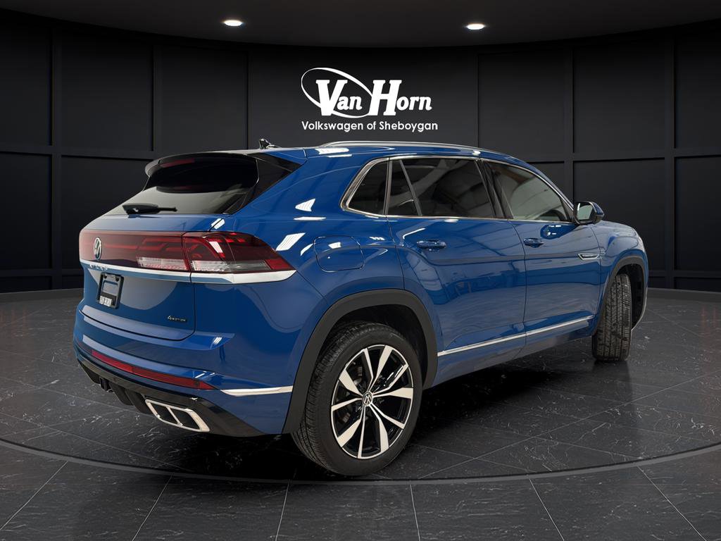 Used 2025 Volkswagen Atlas Cross Sport SEL Premium R-Line image 3