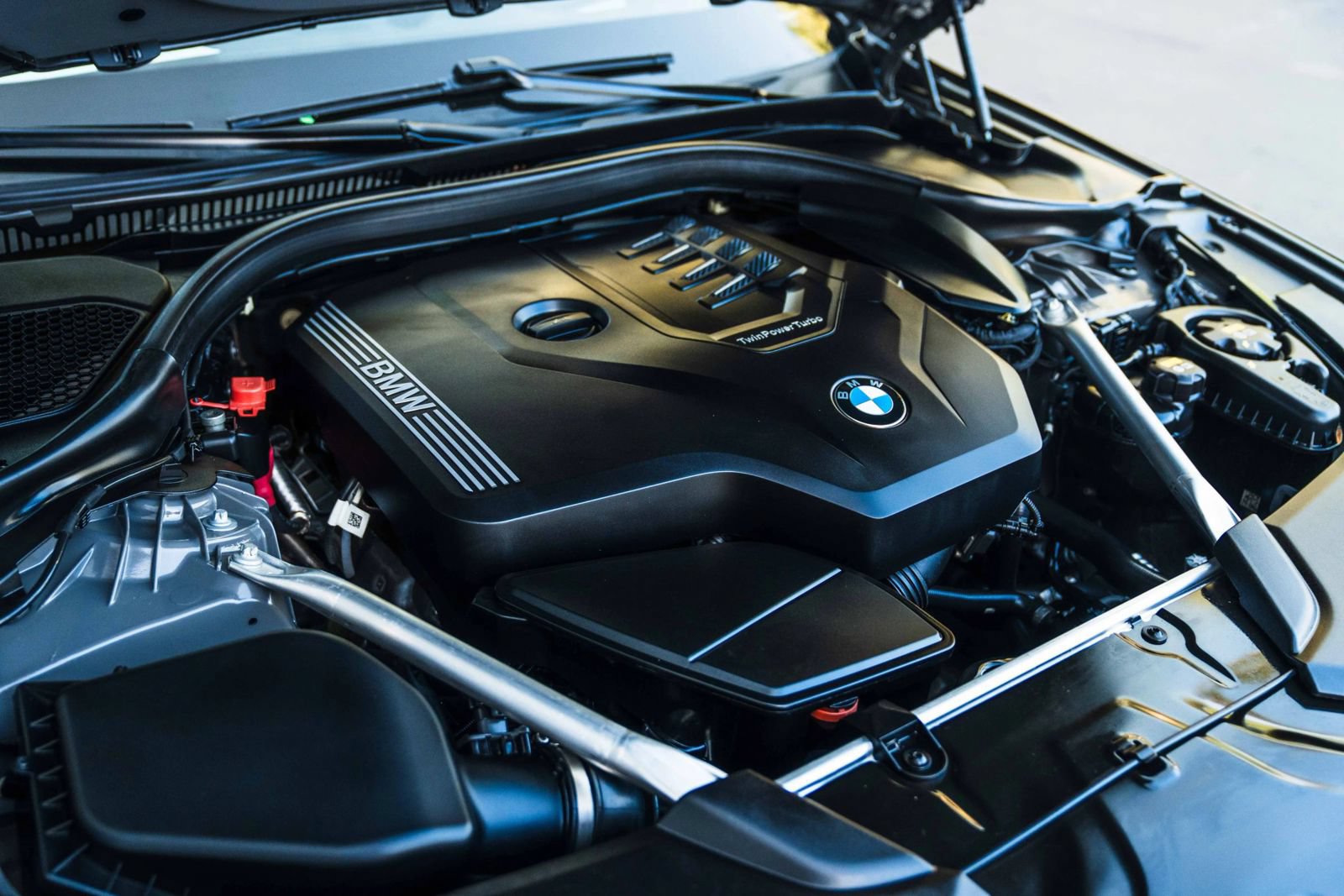 Used 2021 BMW 530i w/ M Sport Package RWD image 48