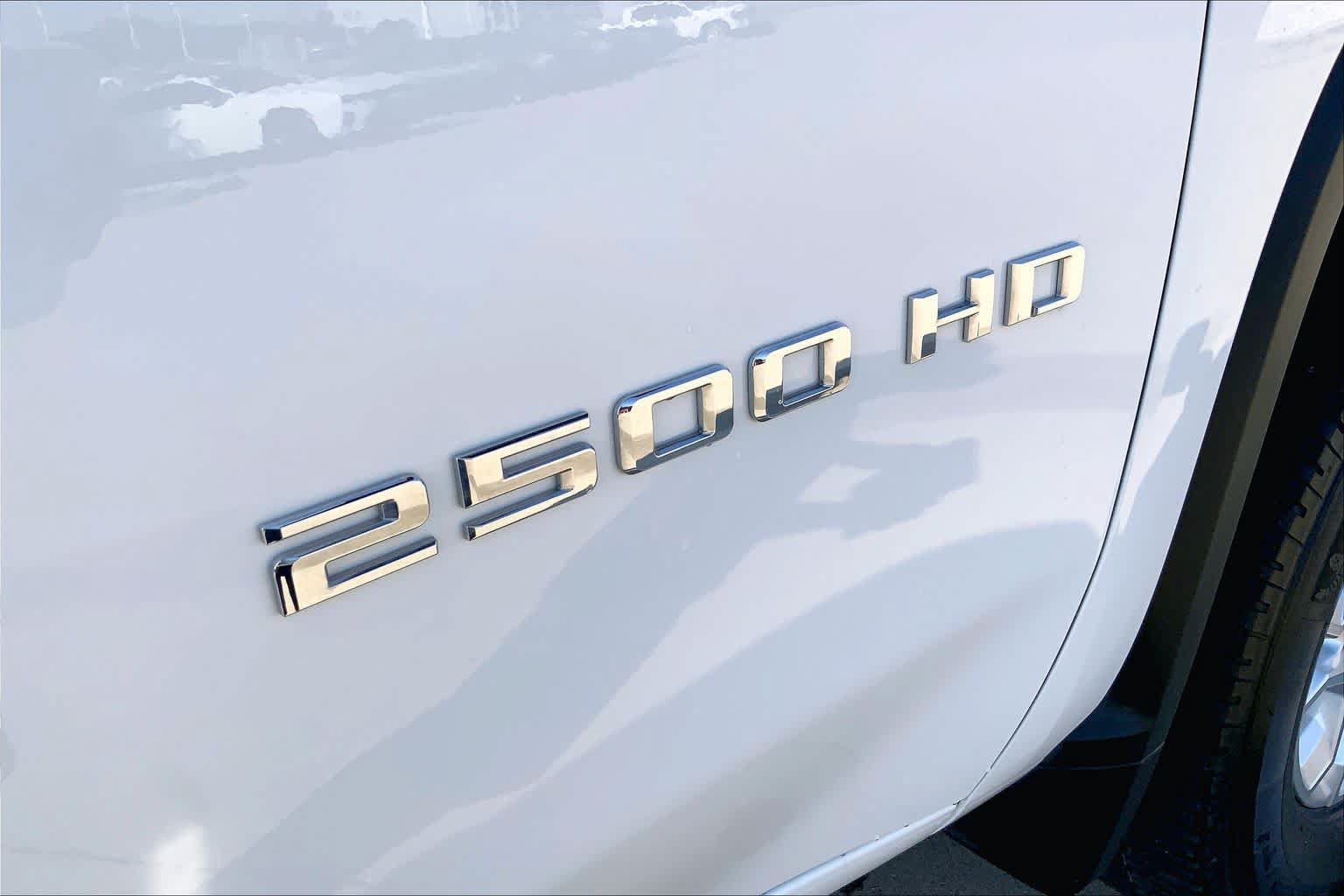 Used 2021 Chevrolet Silverado 2500 LTZ AWD/4WD image 19