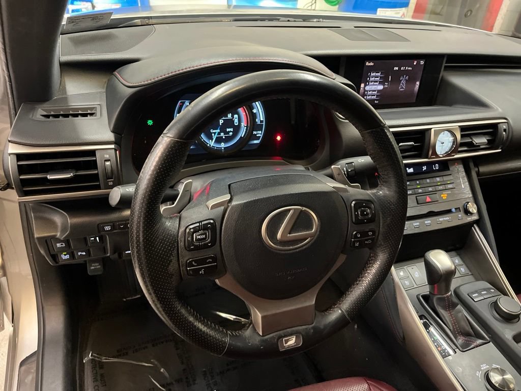 Used 2019 Lexus IS 300 F Sport w/ F Sport Package RWD image 16
