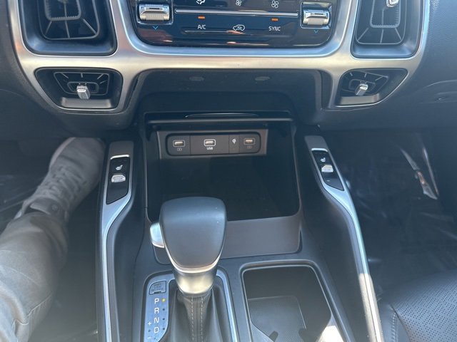 Used 2023 Kia Sorento S w/ Panoramic Sunroof Package image 22