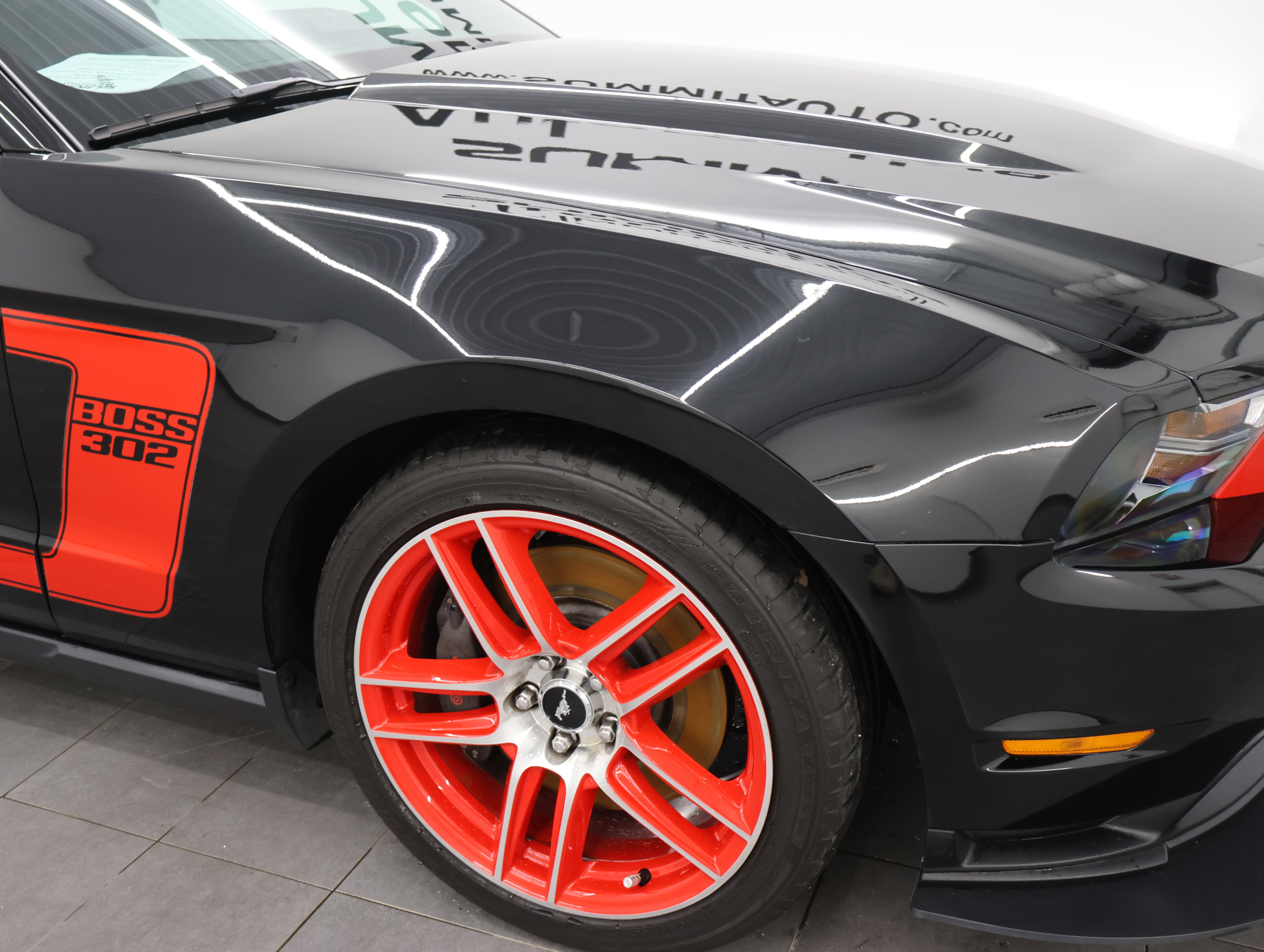 Used 2012 Ford Mustang Boss 302 RWD image 23