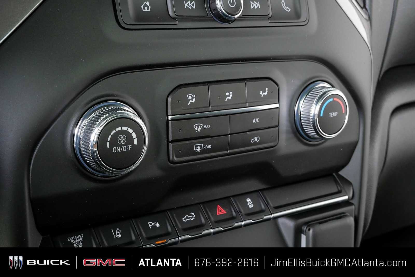 New 2026 GMC Sierra 2500 Pro w/ 1SA Pro Safety Plus Package AWD/4WD image 15