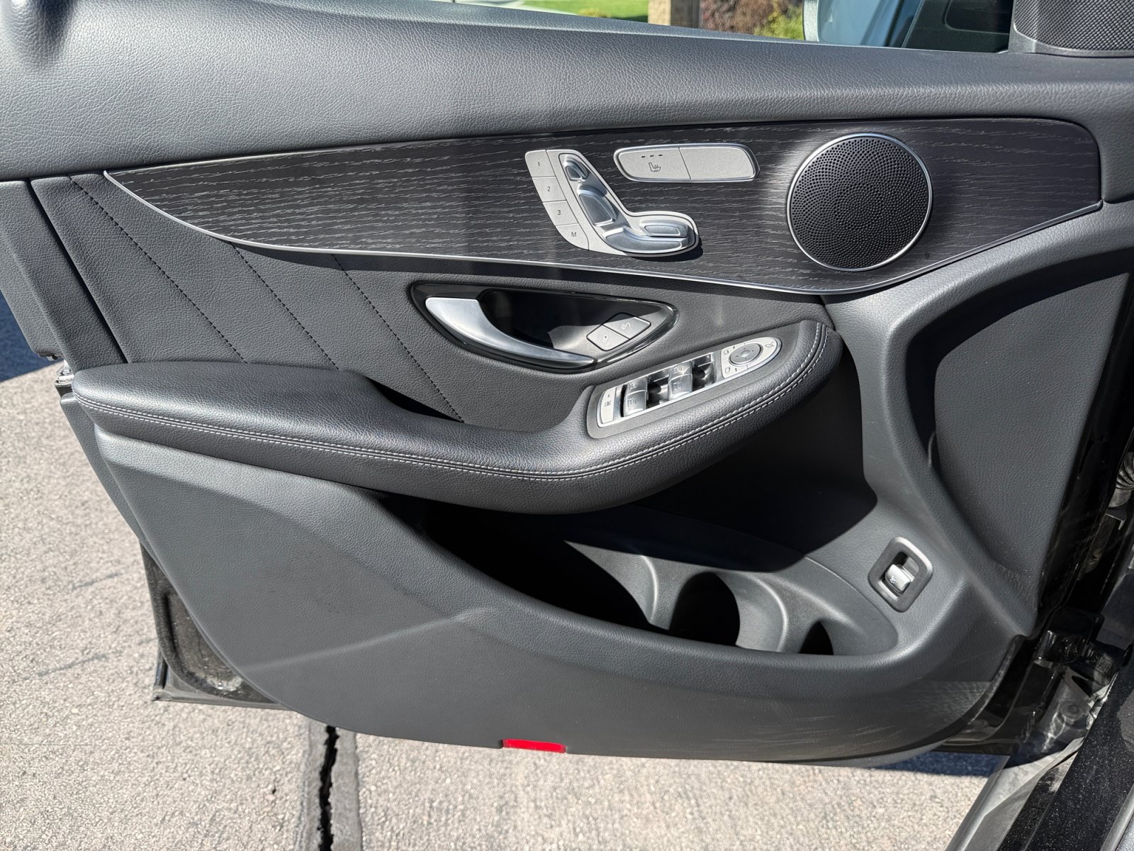 Certified 2022 Mercedes-Benz GLC 300 4MATIC image 13