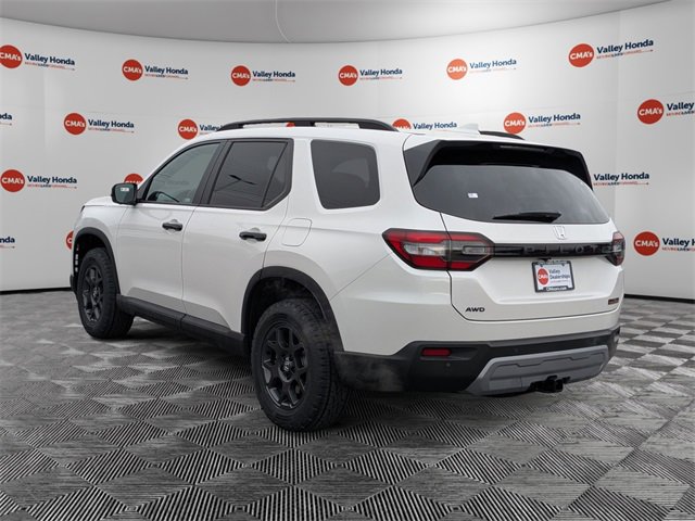 New 2025 Honda Pilot TrailSport image 7