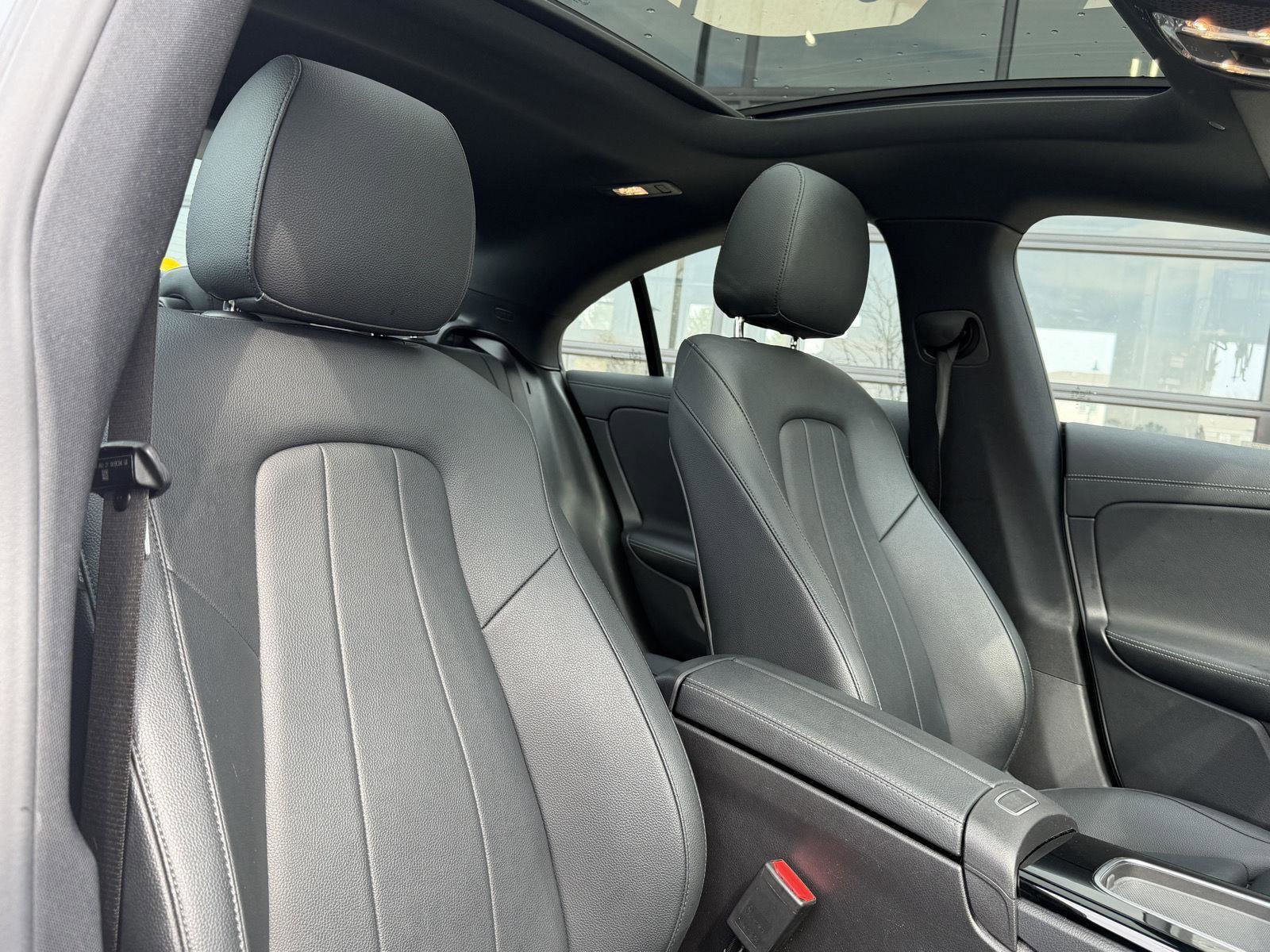 Used 2025 Mercedes-Benz CLA 250 4MATIC image 48