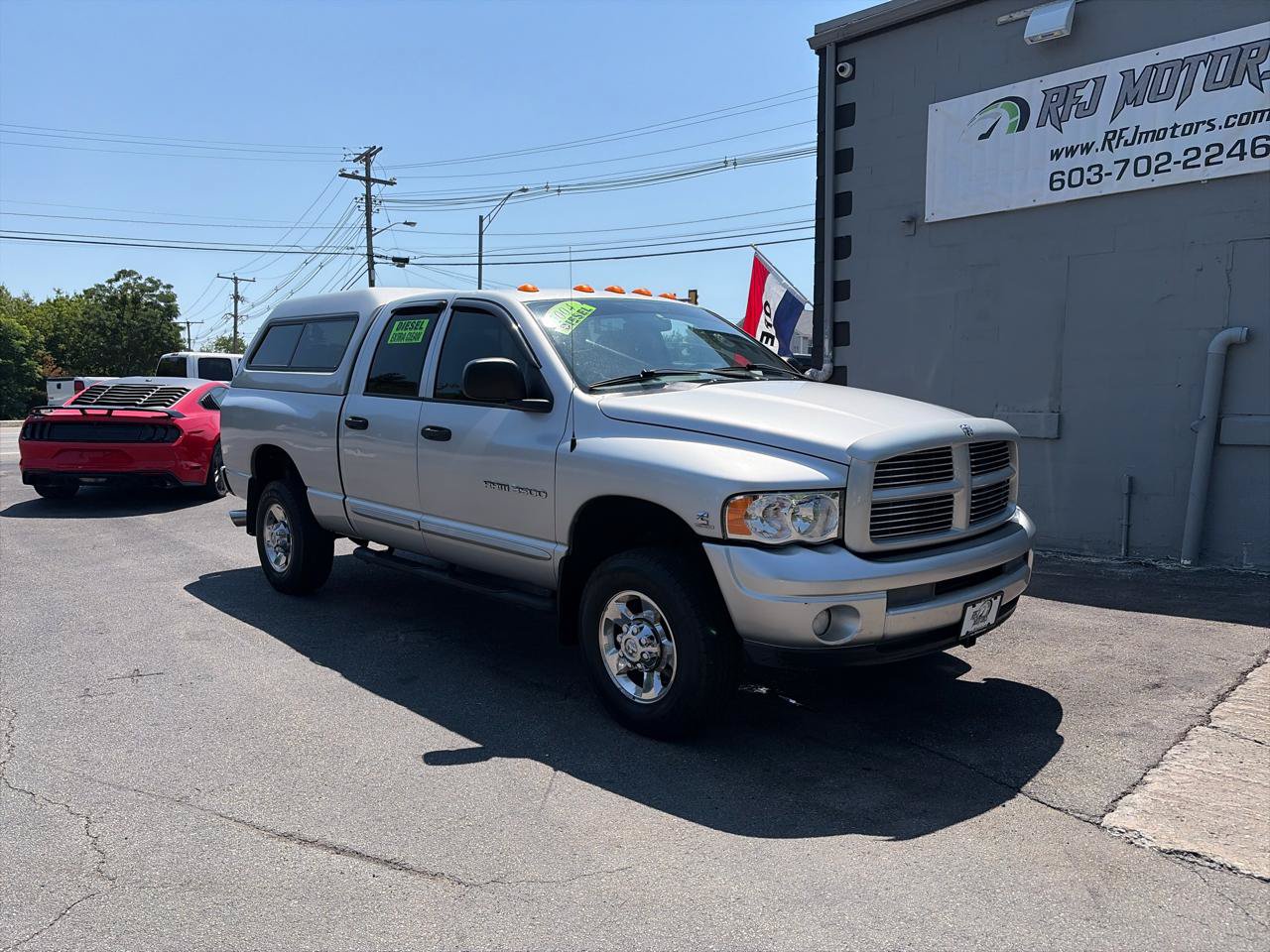 Used 2004 Dodge Ram 3500 Truck SLT w/ Sport Appearance Group AWD/4WD image 2