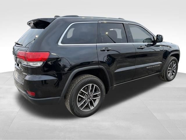 Used 2019 Jeep Grand Cherokee Laredo w/ 18" Wheel & 8.4" Radio Group image 7
