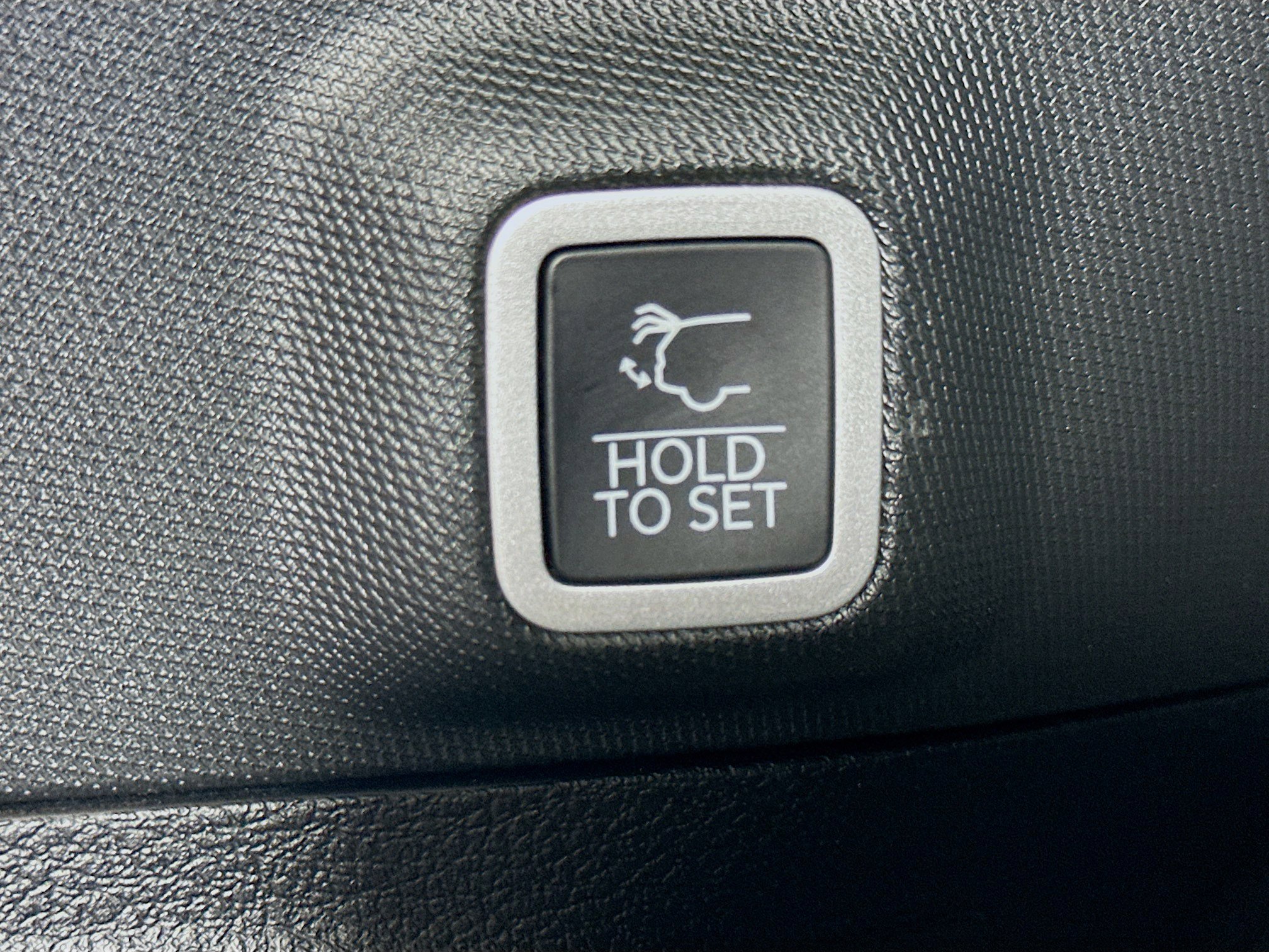 Used 2024 Jeep Grand Cherokee Limited 4xe image 31