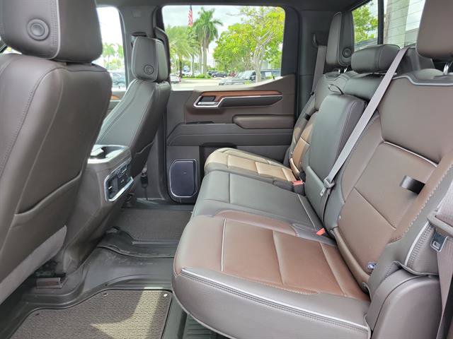 Used 2022 GMC Sierra 1500 Denali w/ Denali Reserve Package AWD/4WD image 10